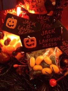 DIY Halloween gift idea - Jack-o-lantern seeds